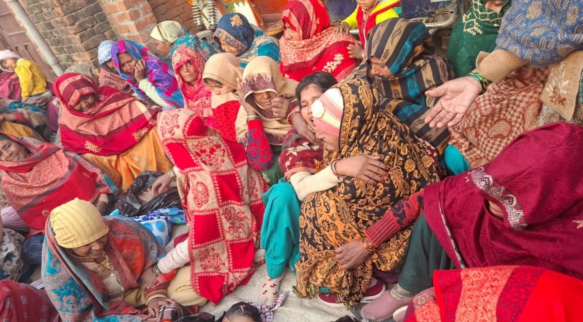 Father and two children cremated on the same pyre