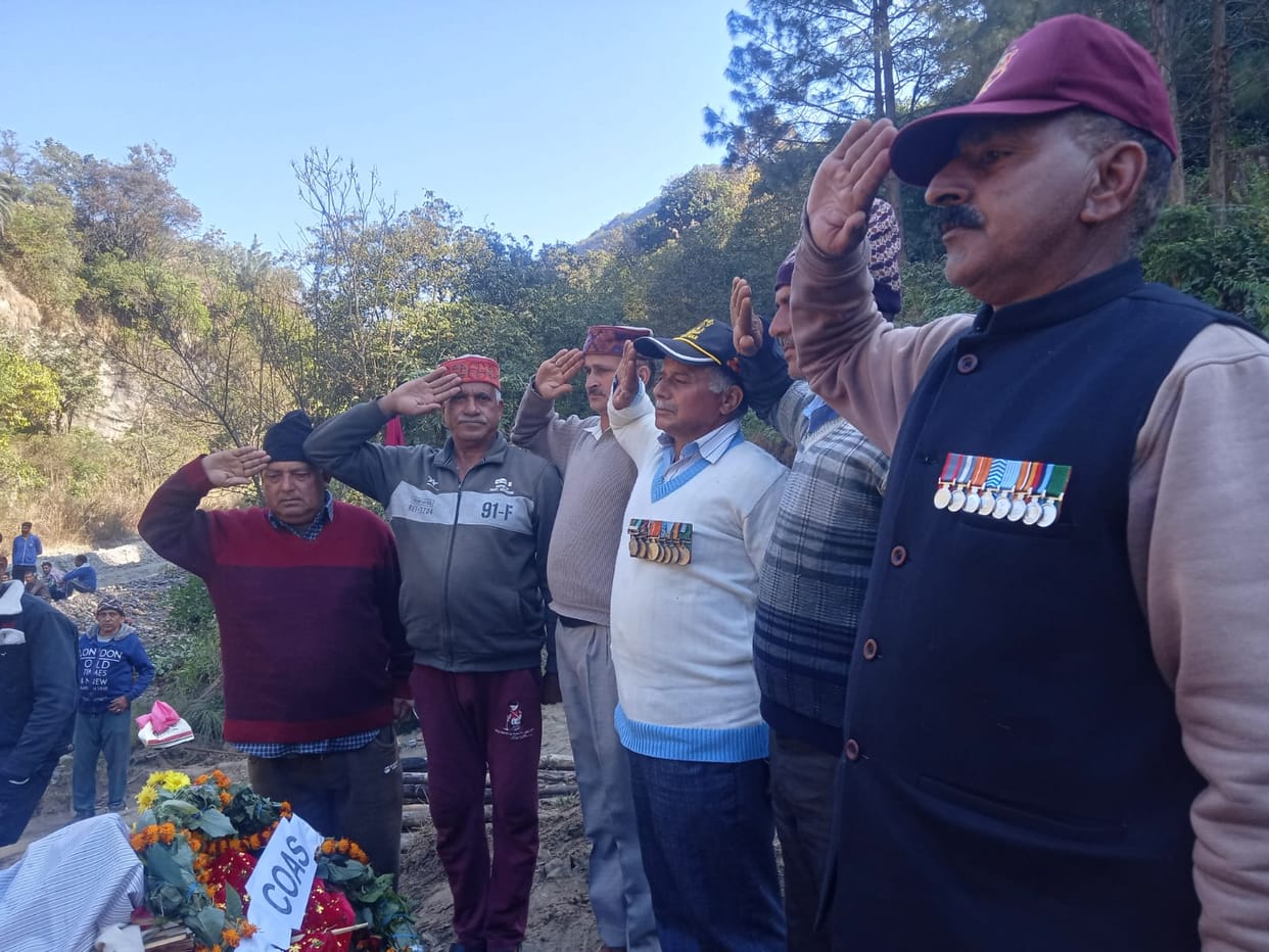 Khundiyan's oldest ex-serviceman, Havaldar Lal Singh, is no more.