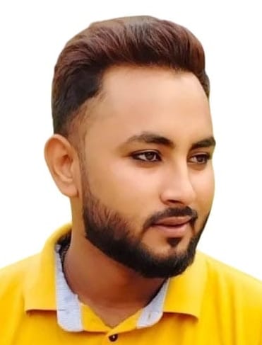 Bike rider dies in accident, wife injured