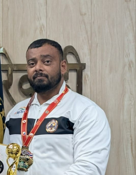 Sanjay Pehlwan, who lost his hand in an accident 5 years ago, is now a champion.