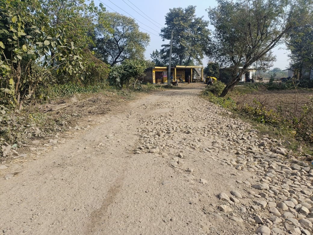 paragwal news, road damage