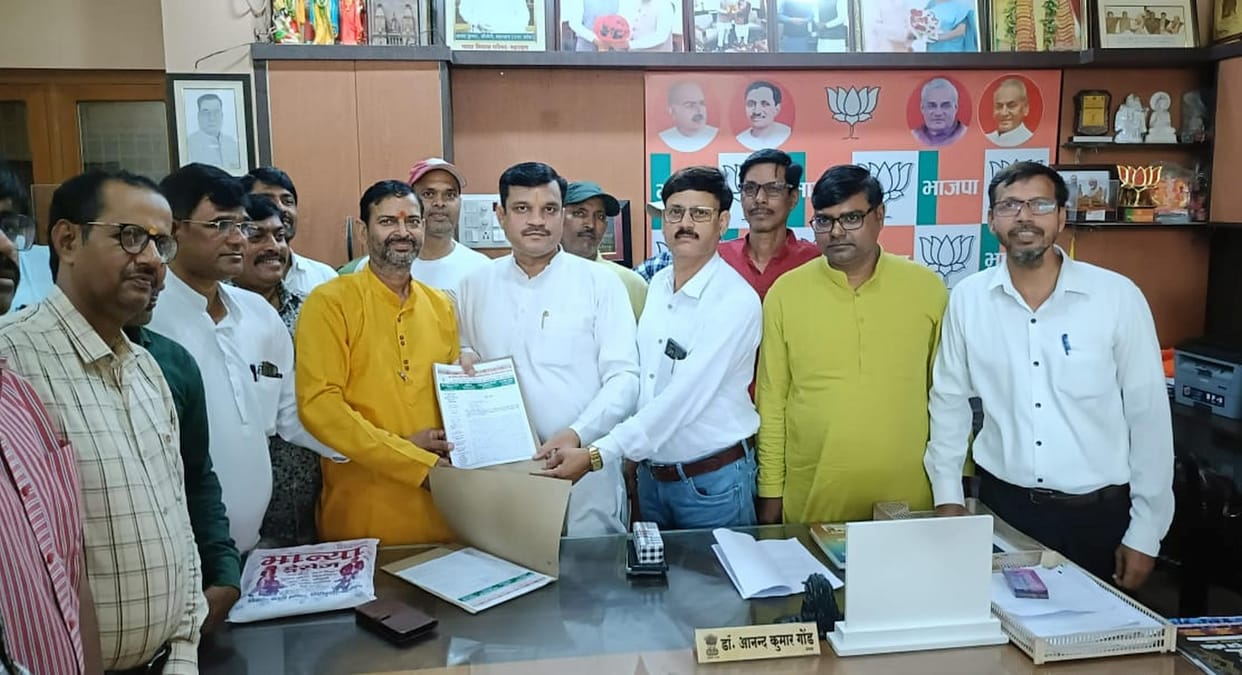 MP writes letter to minister in support of teachers, gets support