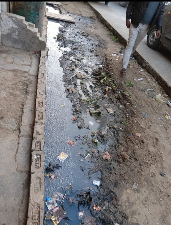 Troubles on Barauli Kailash Road in Baldev