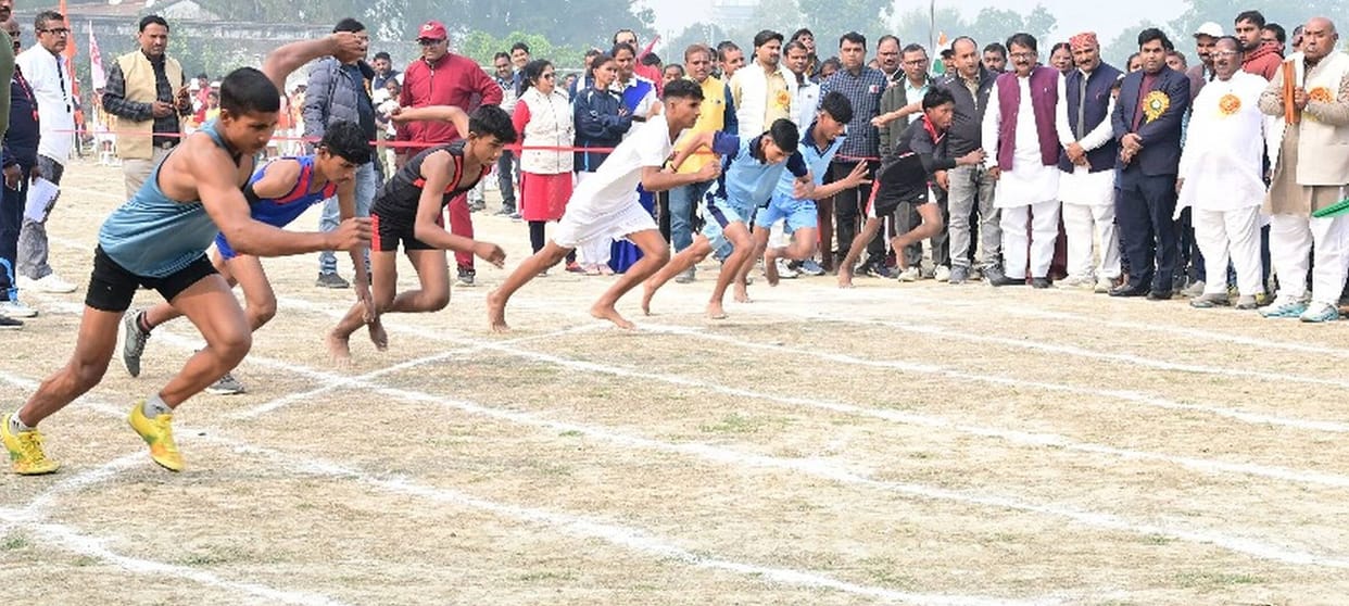 Boys and girls displayed their talent in the sports competition.