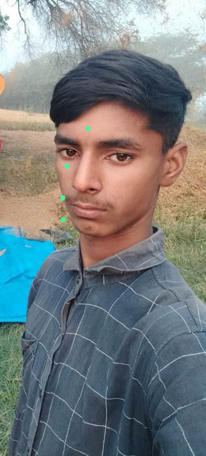 Uncontrolled tractor overturned on canal track, one dead