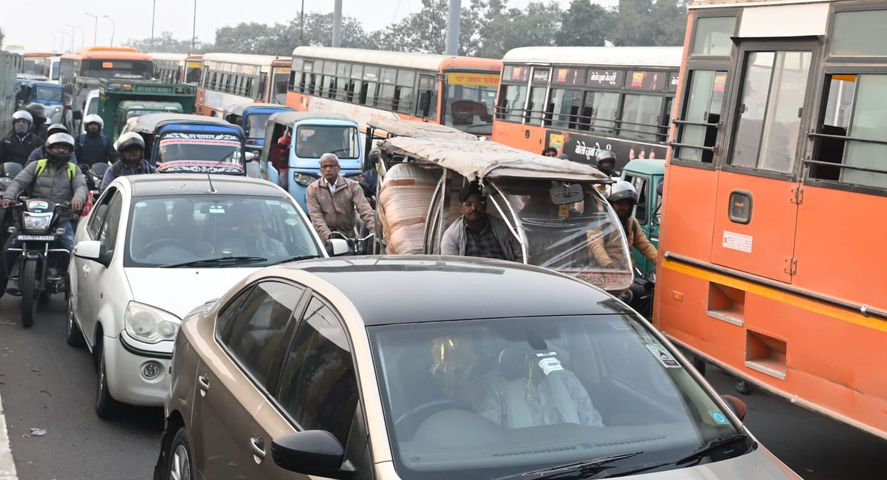 Officers are stuck in a meeting and people are stuck in a traffic jam.