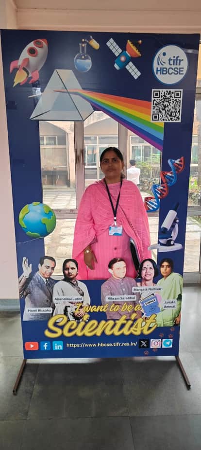 Dr. Neetu returned with experience in effective science teaching.