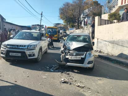 Fireman injured in collision between car and roadways bus