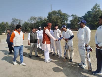 Sangam Eleven and Royal Club won the matches