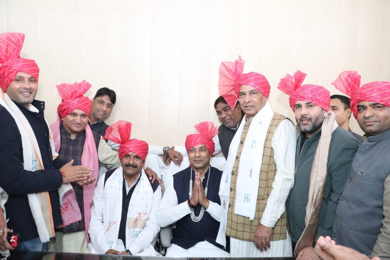 Market Committee Chairman, Vice Chairman assumed charge