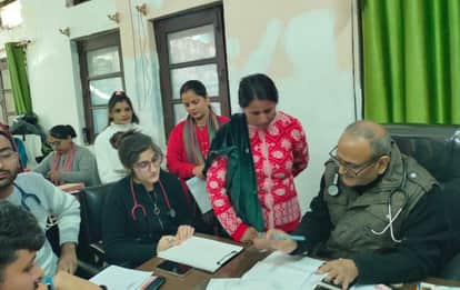 pregnant women checkup