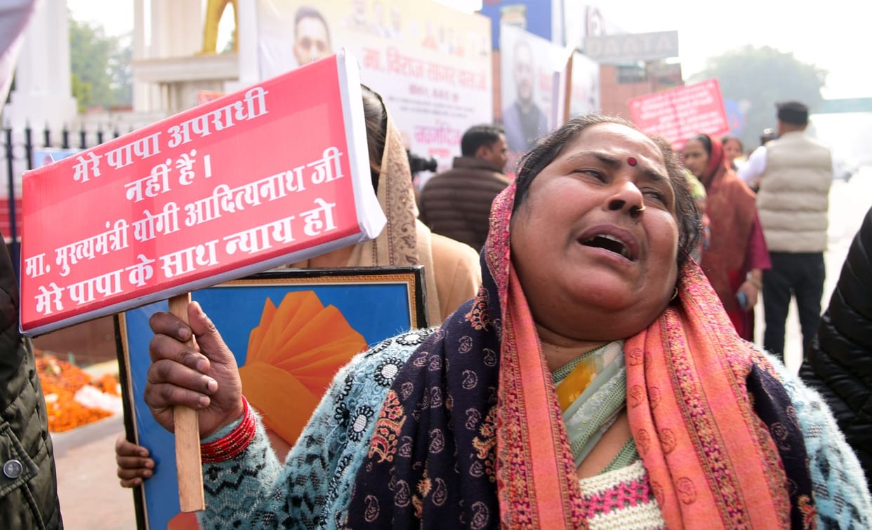 The victim's family from Bareilly tearfully pleaded with the CM for justice.
