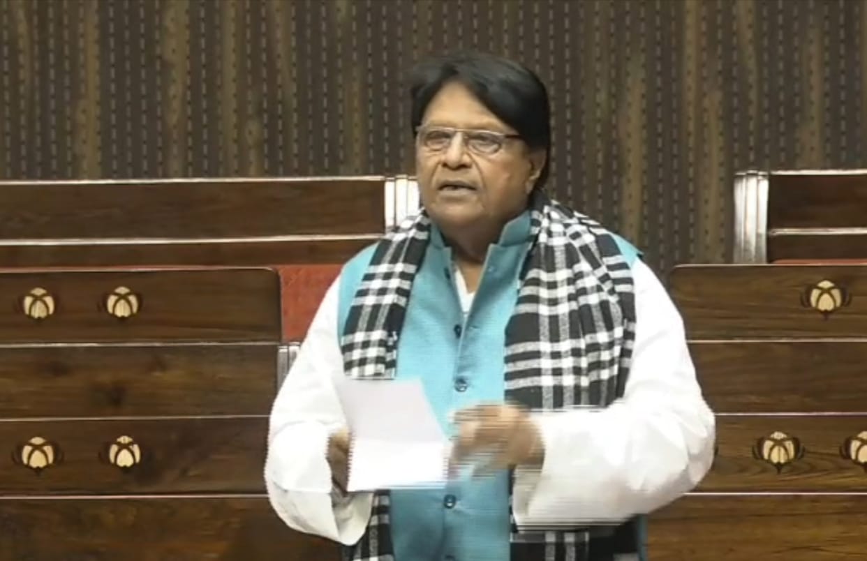 SP MP Ramji Lal Suman targeted the government in Rajya Sabha.