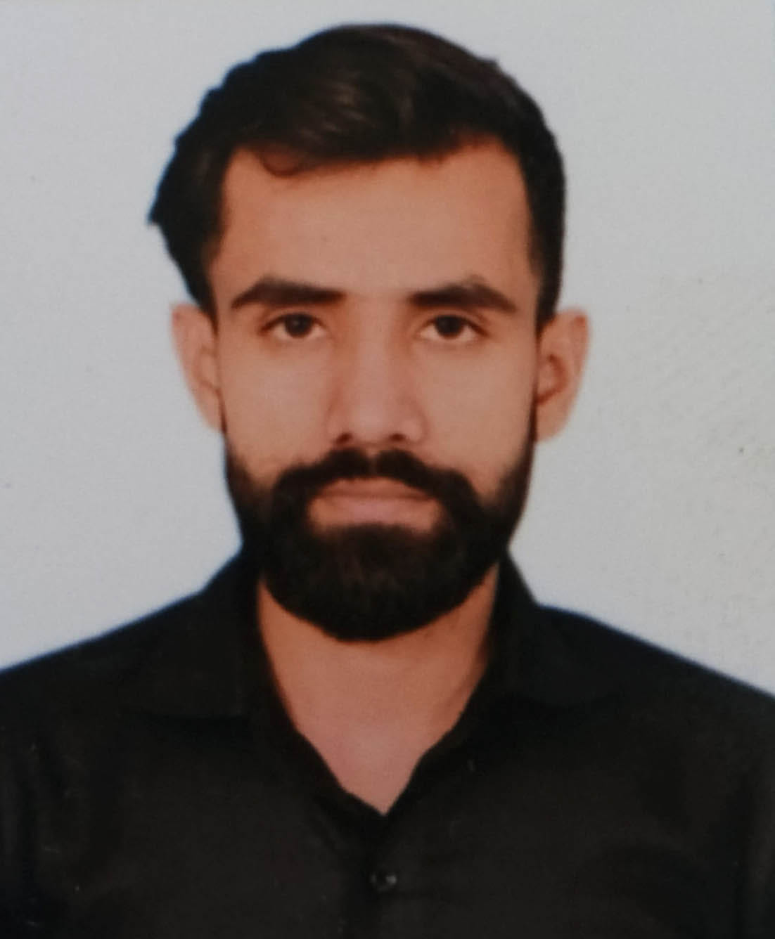 Electrician dies of suffocation from geyser gas while taking a bath in the bathroom