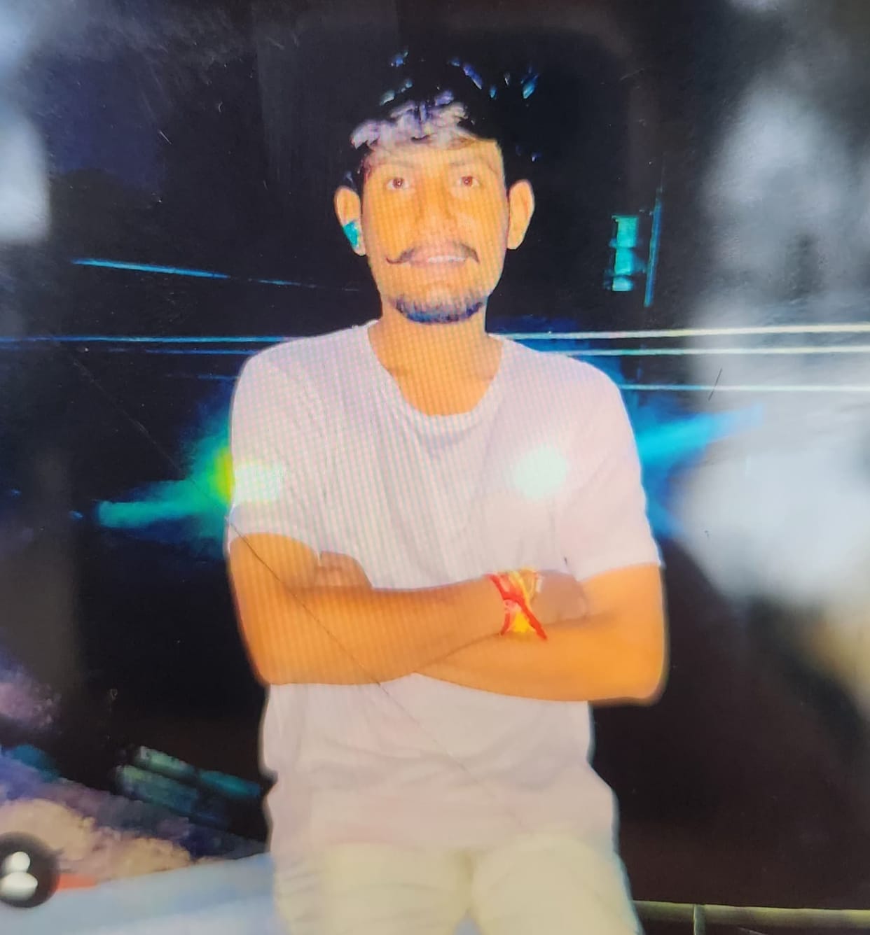 Friends' car returning from wedding hits divider, one killed, four injured