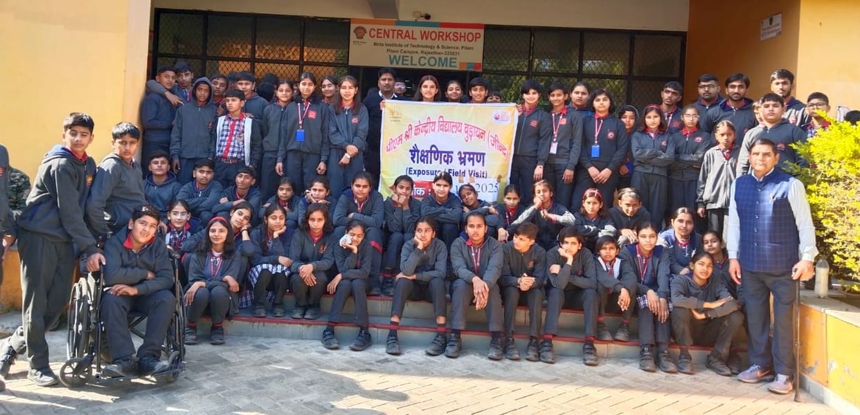 The students went on an educational trip to BITS Pilani.