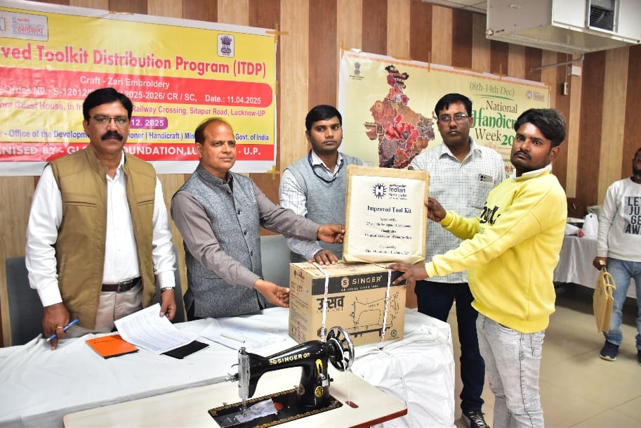 50 Scheduled Caste artisans received toolkits