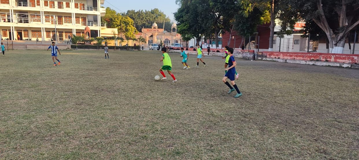 Haryana's camp for football championship begins at Jat College