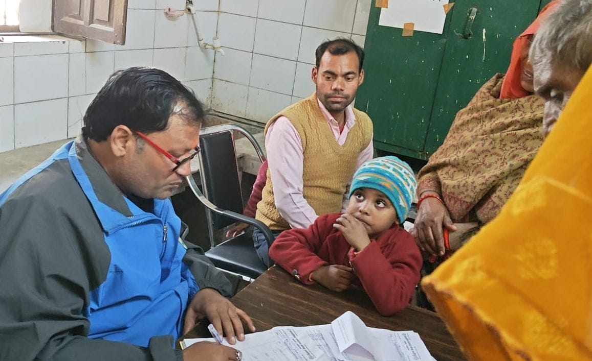 Cold is spoiling health, fever, cold and cough patients are increasing
