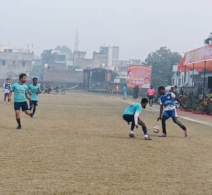 Kushinagar Padrauna and Badbani Madhya Pradesh teams won the match