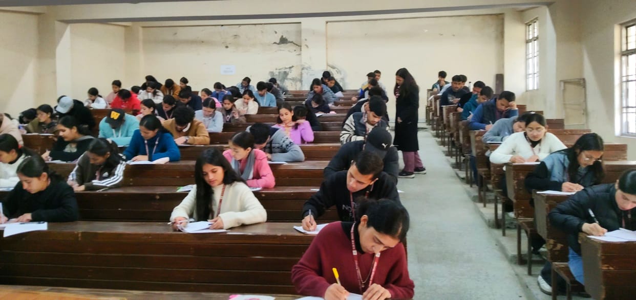 Rampur College begins mid-term examsRampur College begins mid-term exams