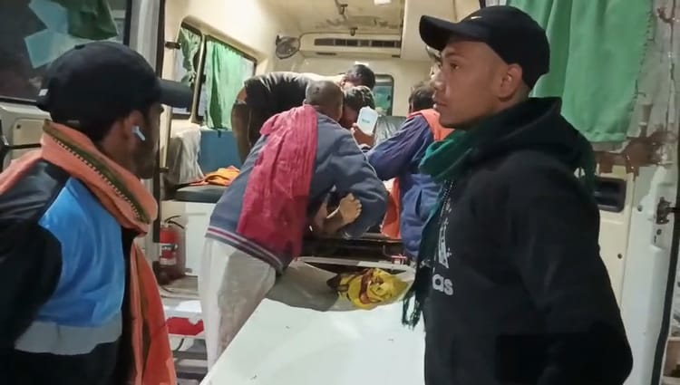 Bihar News: घर लौटते वक्त मुखिया पति को मारी गोली, कारणों पर सस्पेंस; बेहतर इलाज के लिए हायर सेंटर रेफर