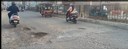 More than 25 manholes are down on the Circular Road, with a nearly four-and-a-half-kilometer stretch filled with 75 potholes.
