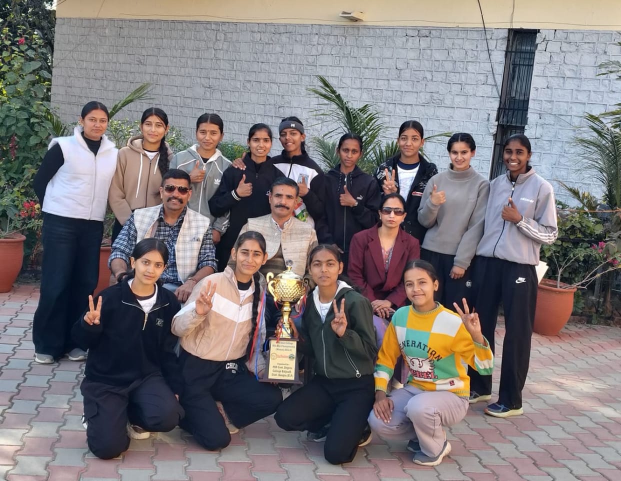 Hamirpur became the runner-up in the inter-college Kho-Kho competition.