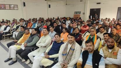 Workers are like gods, power is achieved only through the efforts of the organization: Pathak