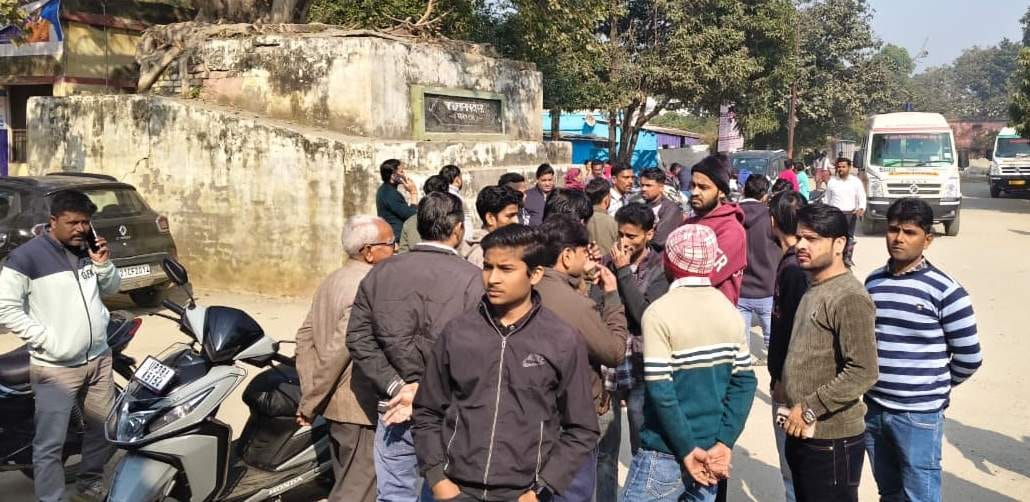 Businessman found injured in Khanti, dies