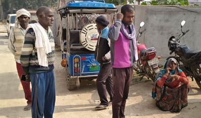 An innocent child died after being buried under the debris of a wall that collapsed due to a collision with cattle.