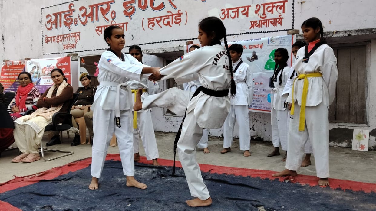 The first principle of self-defense is courage; you can keep yourself safe in any situation.