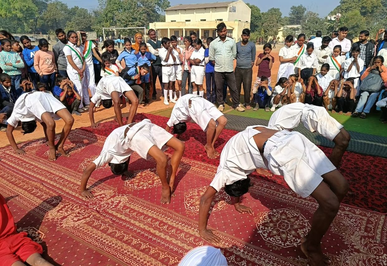 Amanpur became the district champion of sports competitions