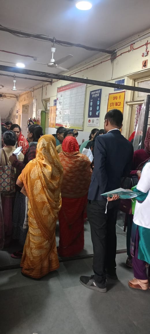 Two doctors in the OPD and 350 pregnant women in line
