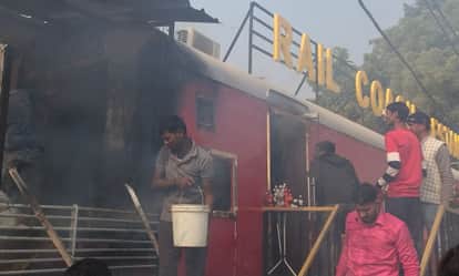 Fire breaks out in Rail Coach Restaurant, causing loss of Rs 10 lakh