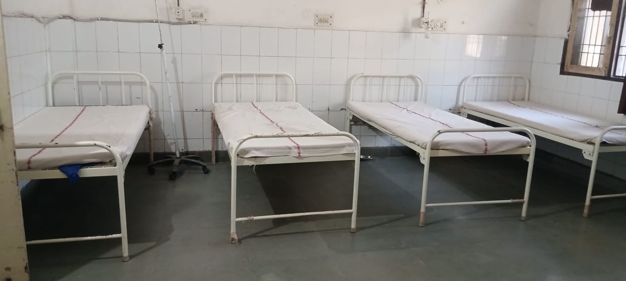 Doctors return to work, patients remain unavailable due to confusion, OPD capacity is only 300
