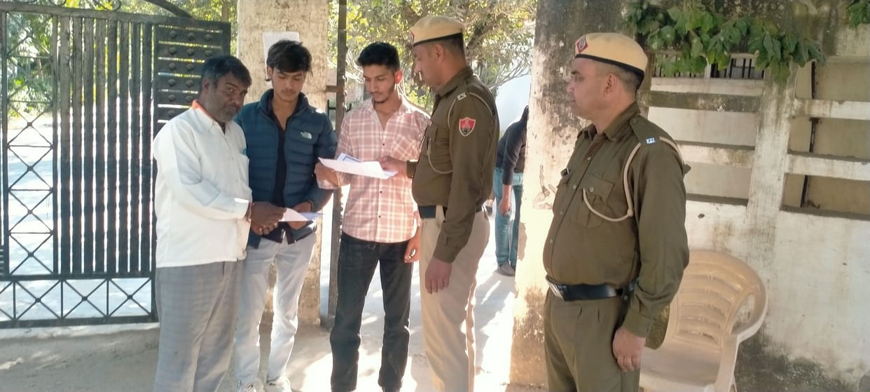 790 candidates appeared for UG and PG examinations in Mahendragarh and 744 in Satnali.