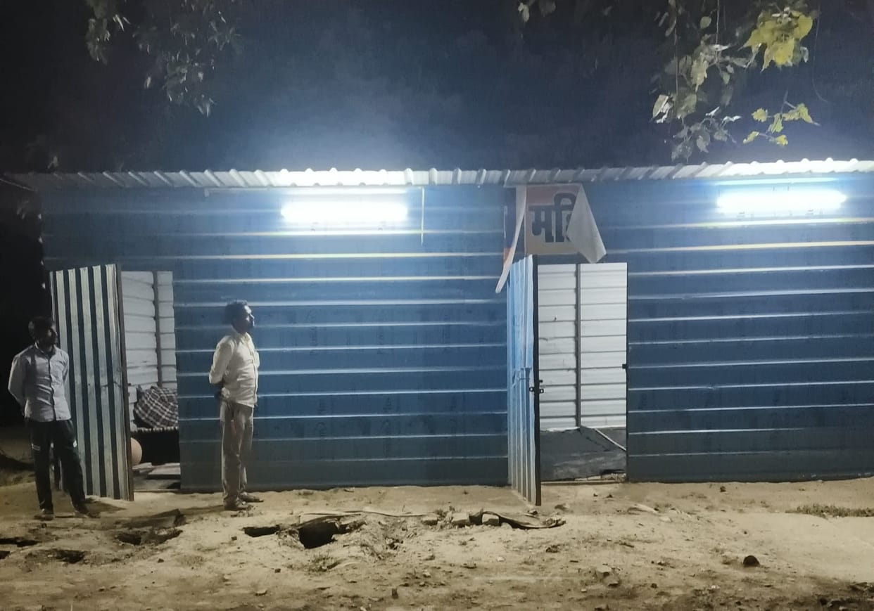 A night shelter has been built in Lalgopalganj, providing relief to the destitute