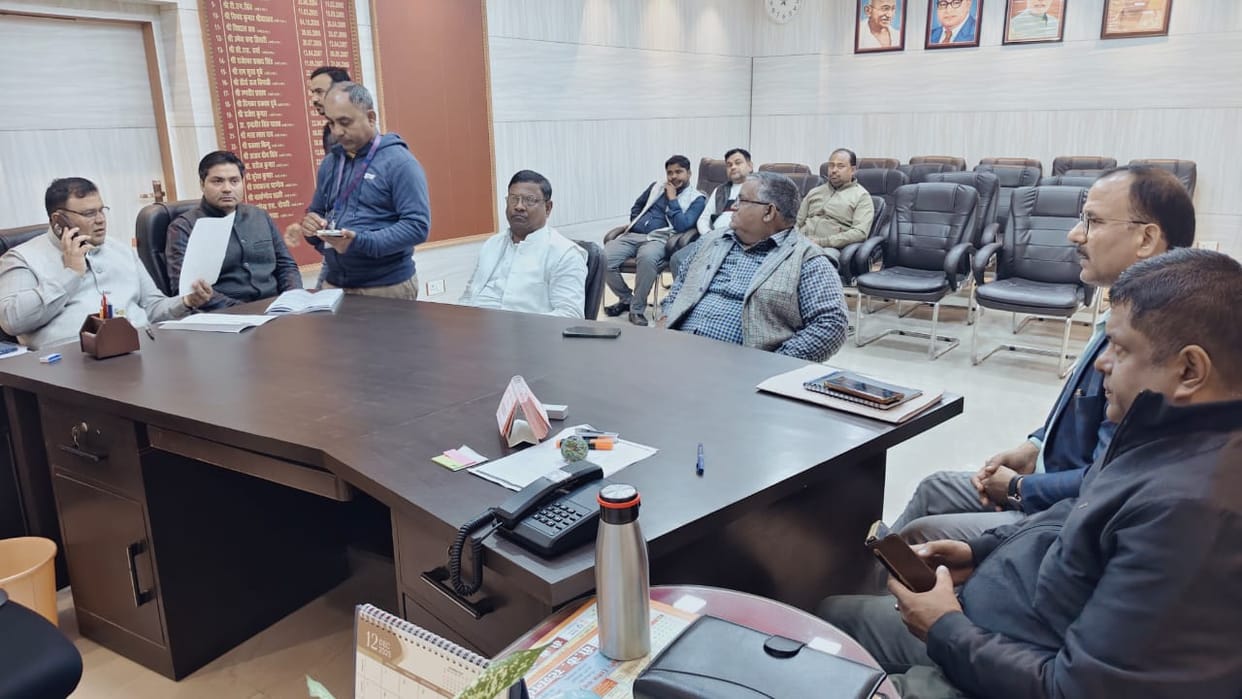 A delegation met the ADM regarding the Kabir Maghar Festival.