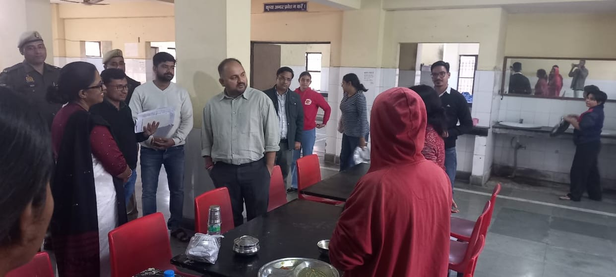 DM inspected IAS, PCS coaching centre in Nizampur