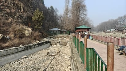 pulwama news, water fall