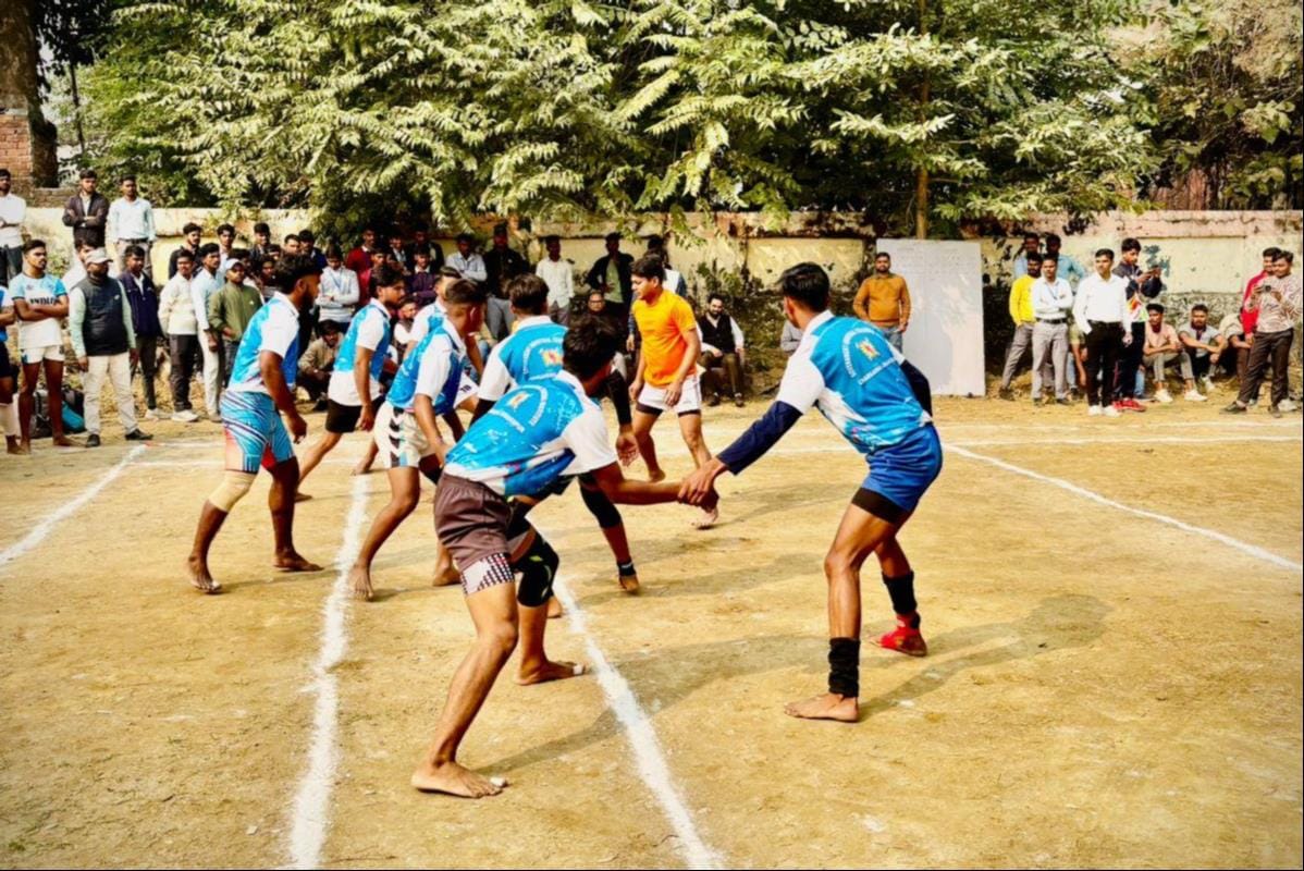 Gorakhpur emerged victorious in Kabaddi and Badminton.