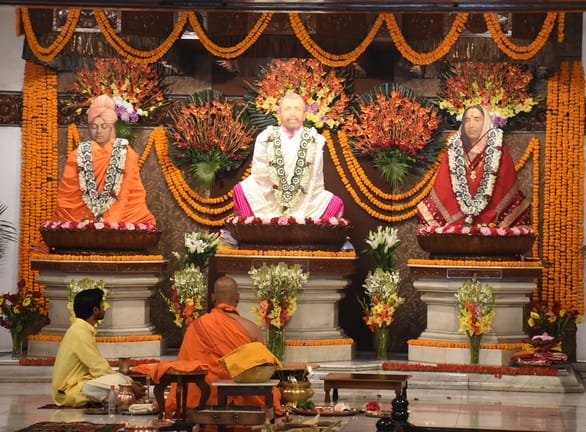Worship of Mother Sharda with devotional songs