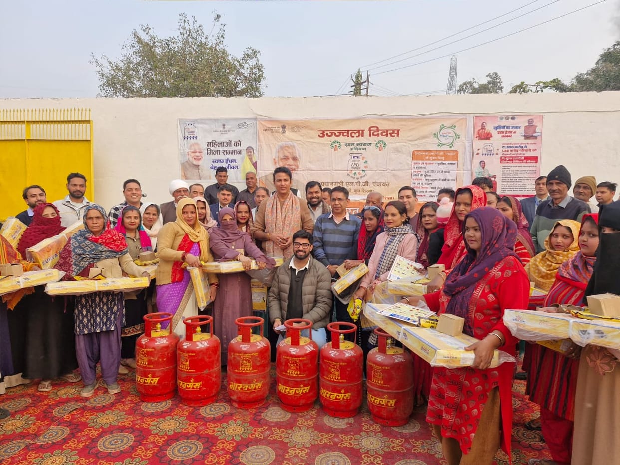 Gas connections distributed to women under the Ujjwala scheme