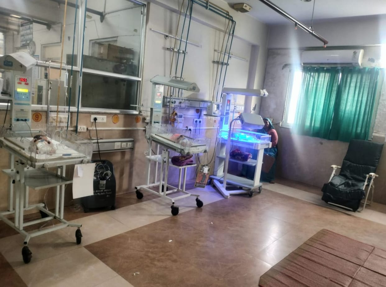 Not only is there a shortage of CPAP machines in the SNCU unit, but the newborns are also struggling to breathe.