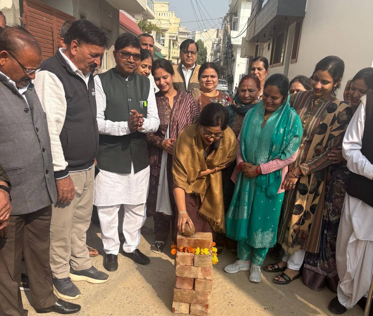 Three streets in Laxmi Nagar will be paved at a cost of 17 lakh rupees.