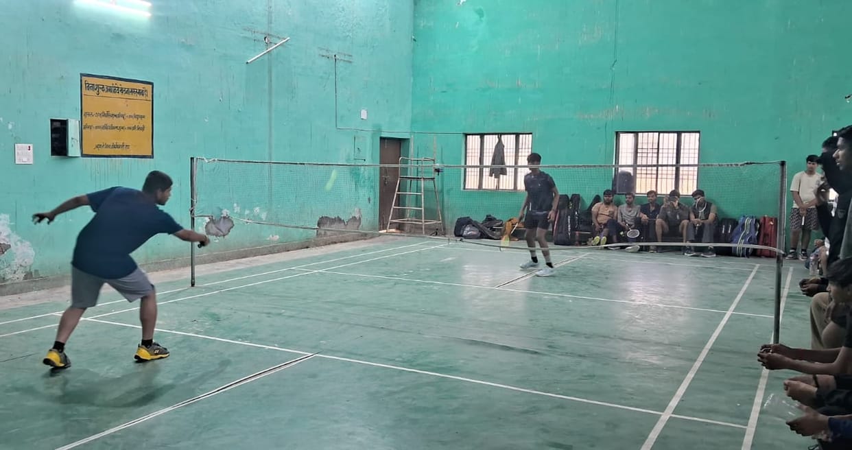 55 players participated in badminton, Shivam won in the singles match.