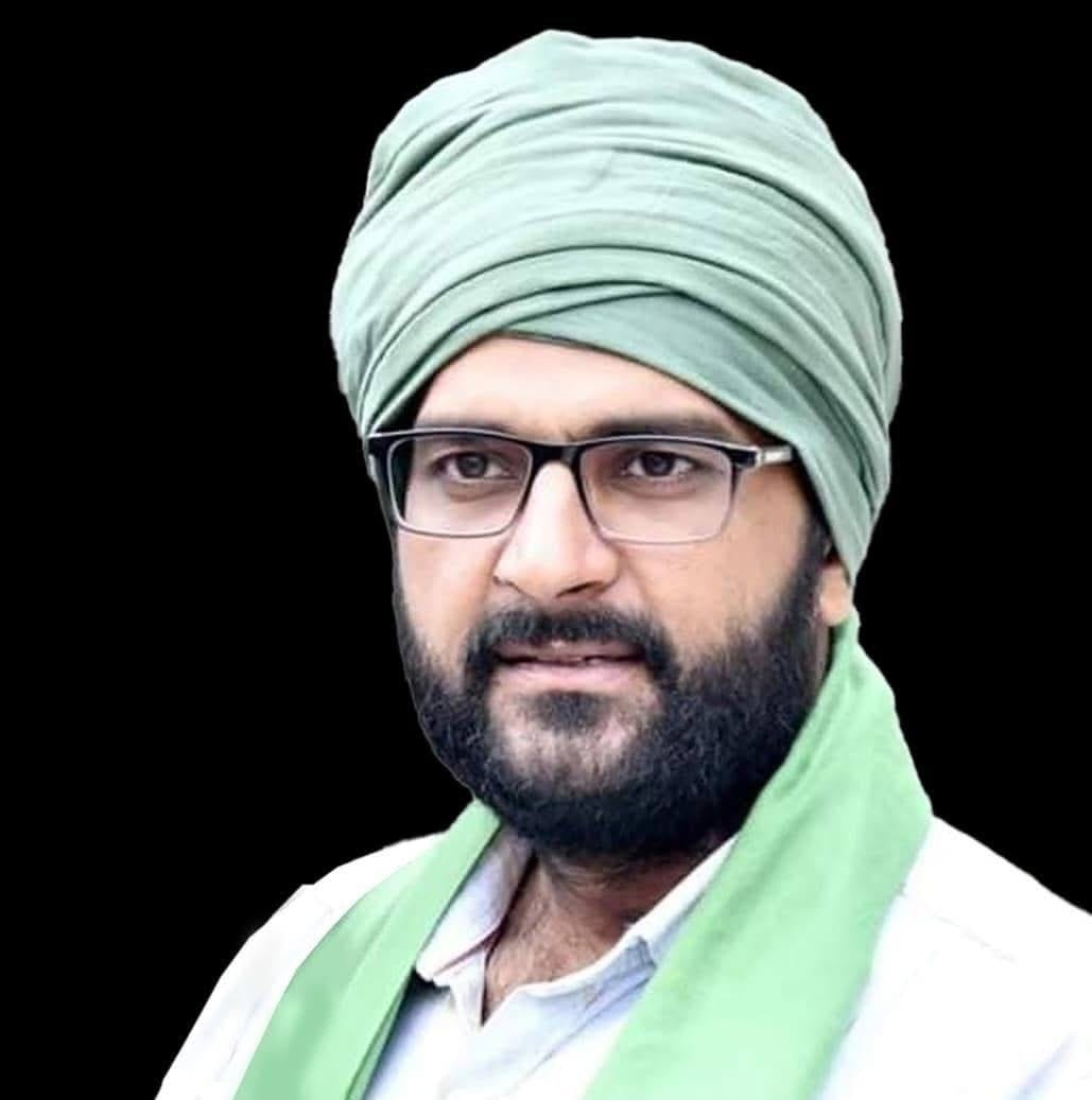 Ravi Azad accused of molesting a minor, report filed