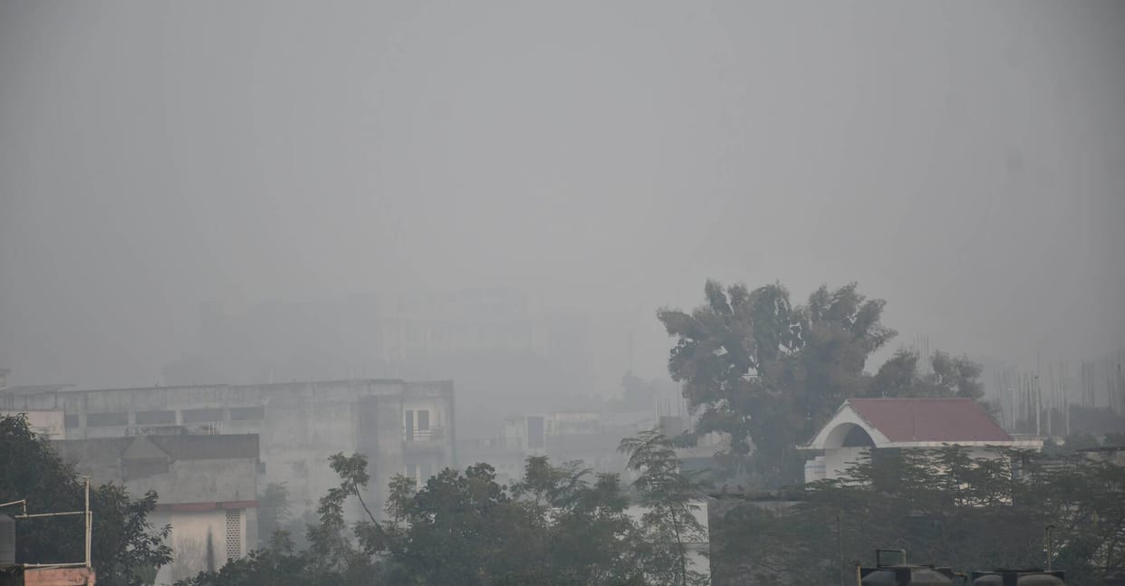 Visibility was zero in Gorakhpur, and an alert has been issued for three days.