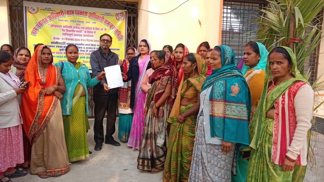 The women of the group handed over the honorarium to the BDO.